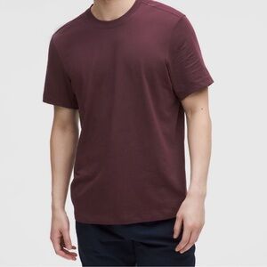 Lululemon Men’s Burgundy T Shirt/Tee/Top Sz L Crewneck Short sleeve